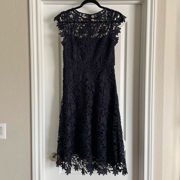 Eliza J Lace Asymmetric Cocktail Dress Navy Size 6 - Picture 4 of 12
